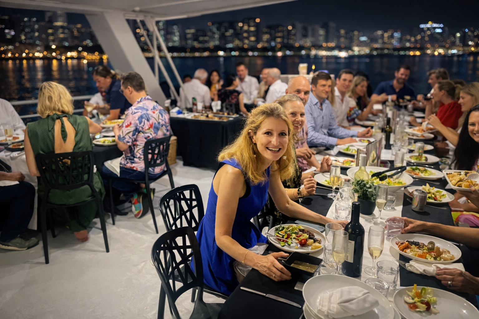 TUE BLUE Evening cruise (1)